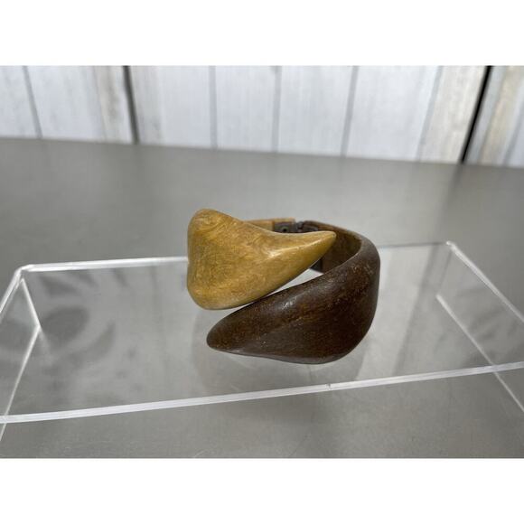 Vintage Wooden Two Tone Brown Hinge Wide Cuff Bracelet Boho Unique - Picture 1 of 4